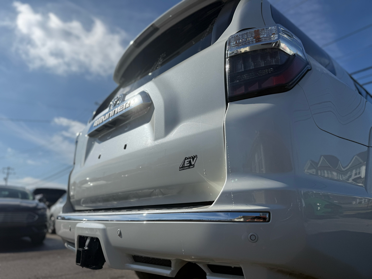 Toyota 4Runner SR5 2WD 2015