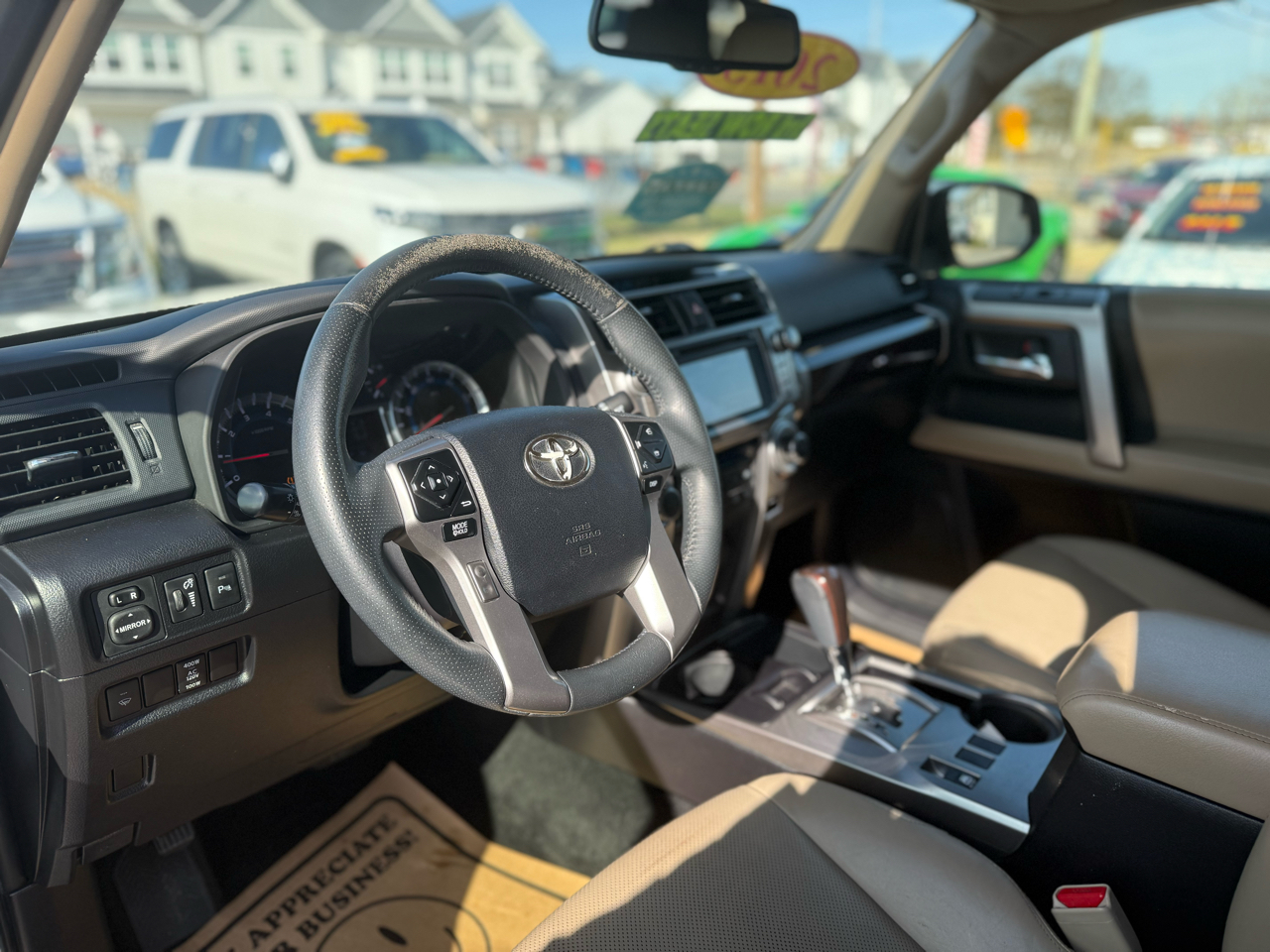 Toyota 4Runner SR5 2WD 2015