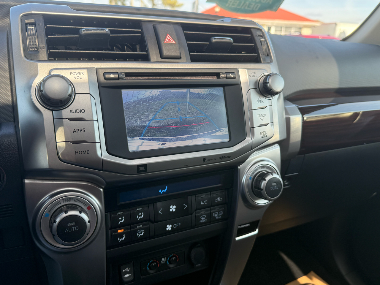 Toyota 4Runner SR5 2WD 2015