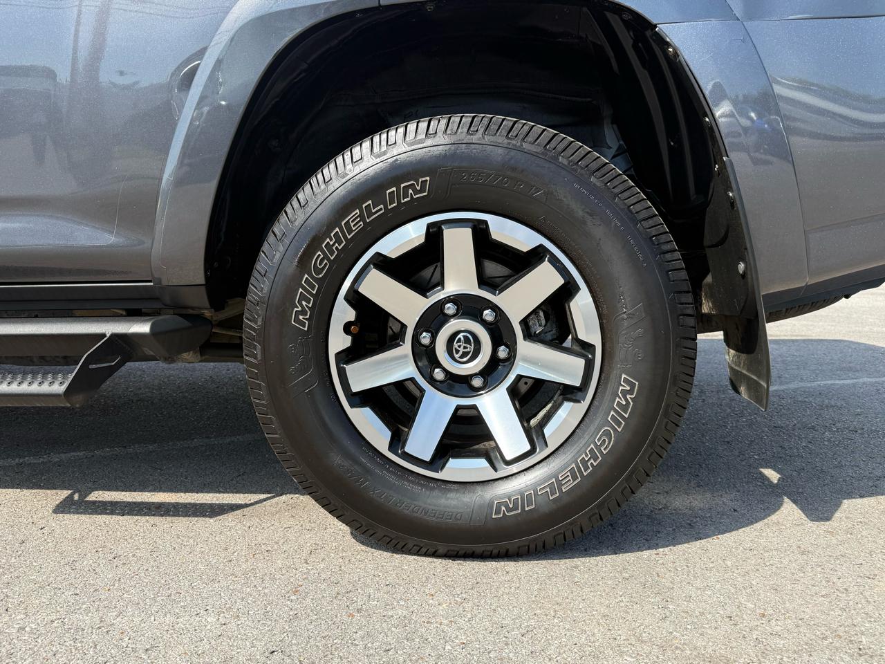 Toyota 4Runner TRD PRO 4WD 2022