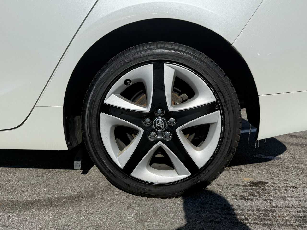 Toyota Prius Two Eco 2016