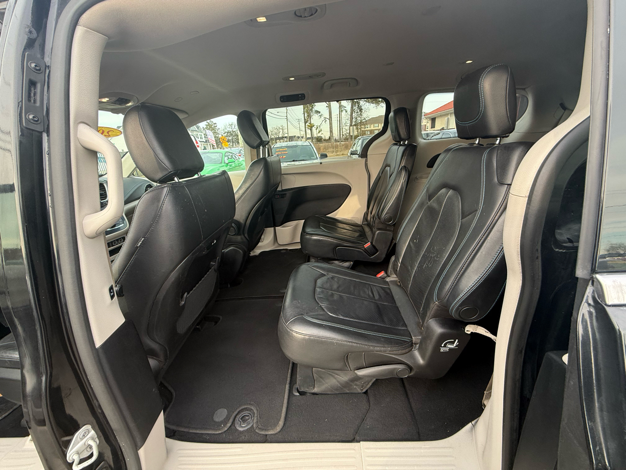 Chrysler Pacifica Touring-L 2021