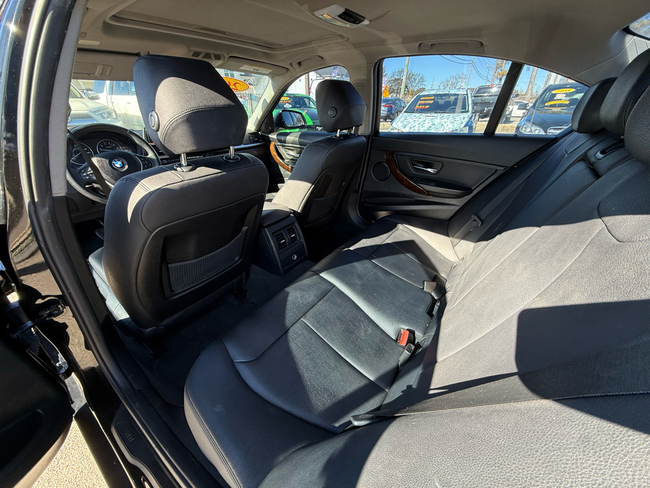 BMW 3-Series 328i xDrive Sedan SULEV 2015