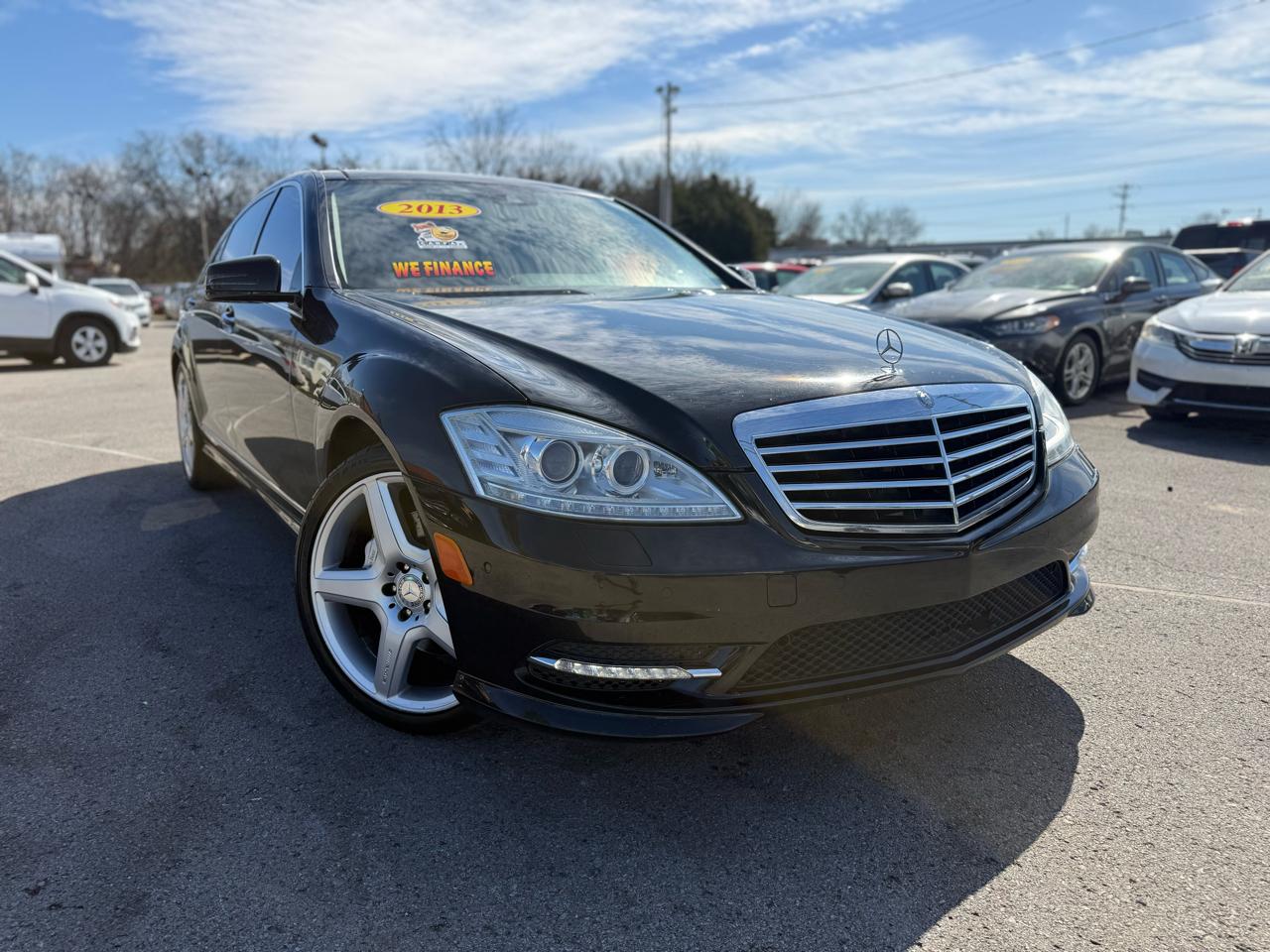 Mercedes-Benz S-Class S550 2013