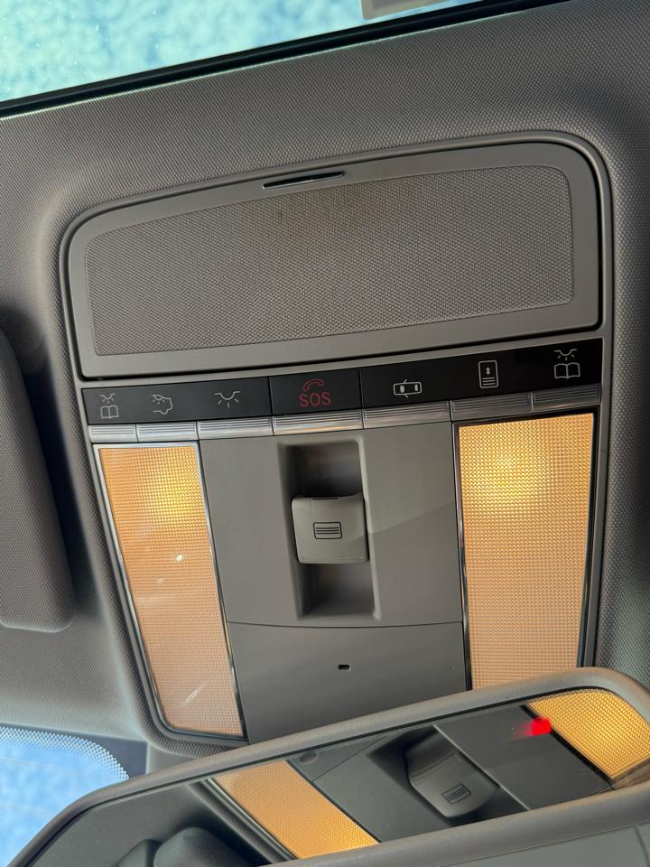 Mercedes-Benz S-Class S550 2013