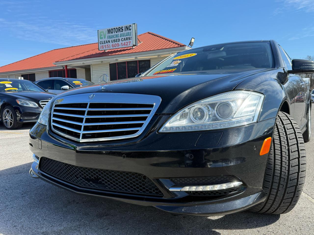 Mercedes-Benz S-Class S550 2013