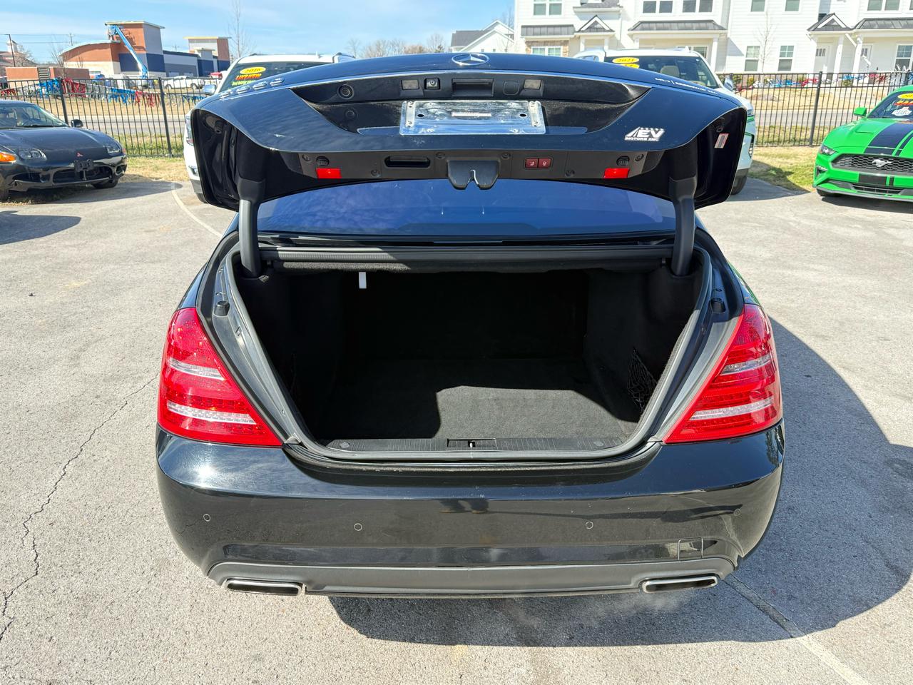 Mercedes-Benz S-Class S550 2013