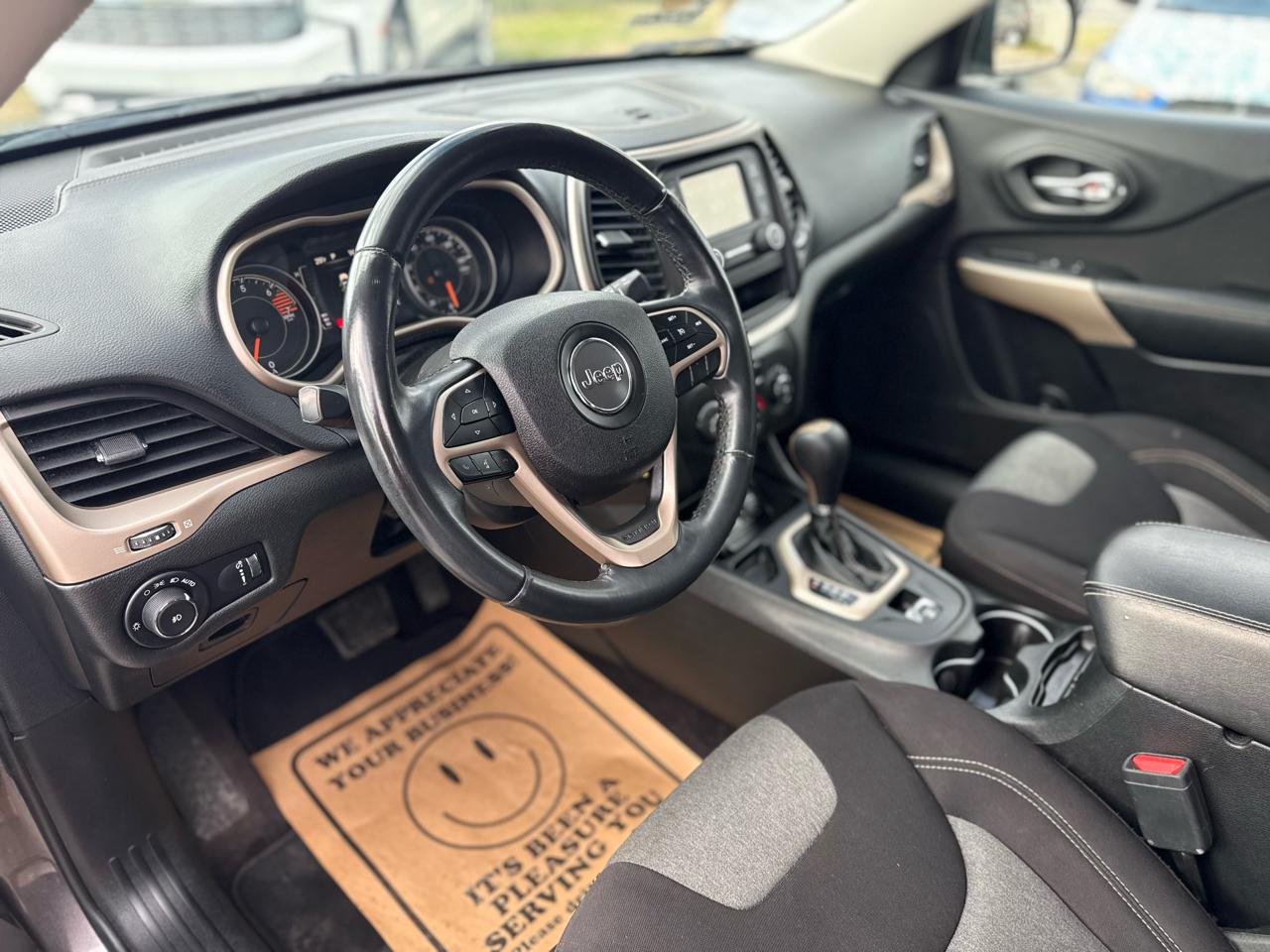 Jeep Cherokee Latitude FWD 2018