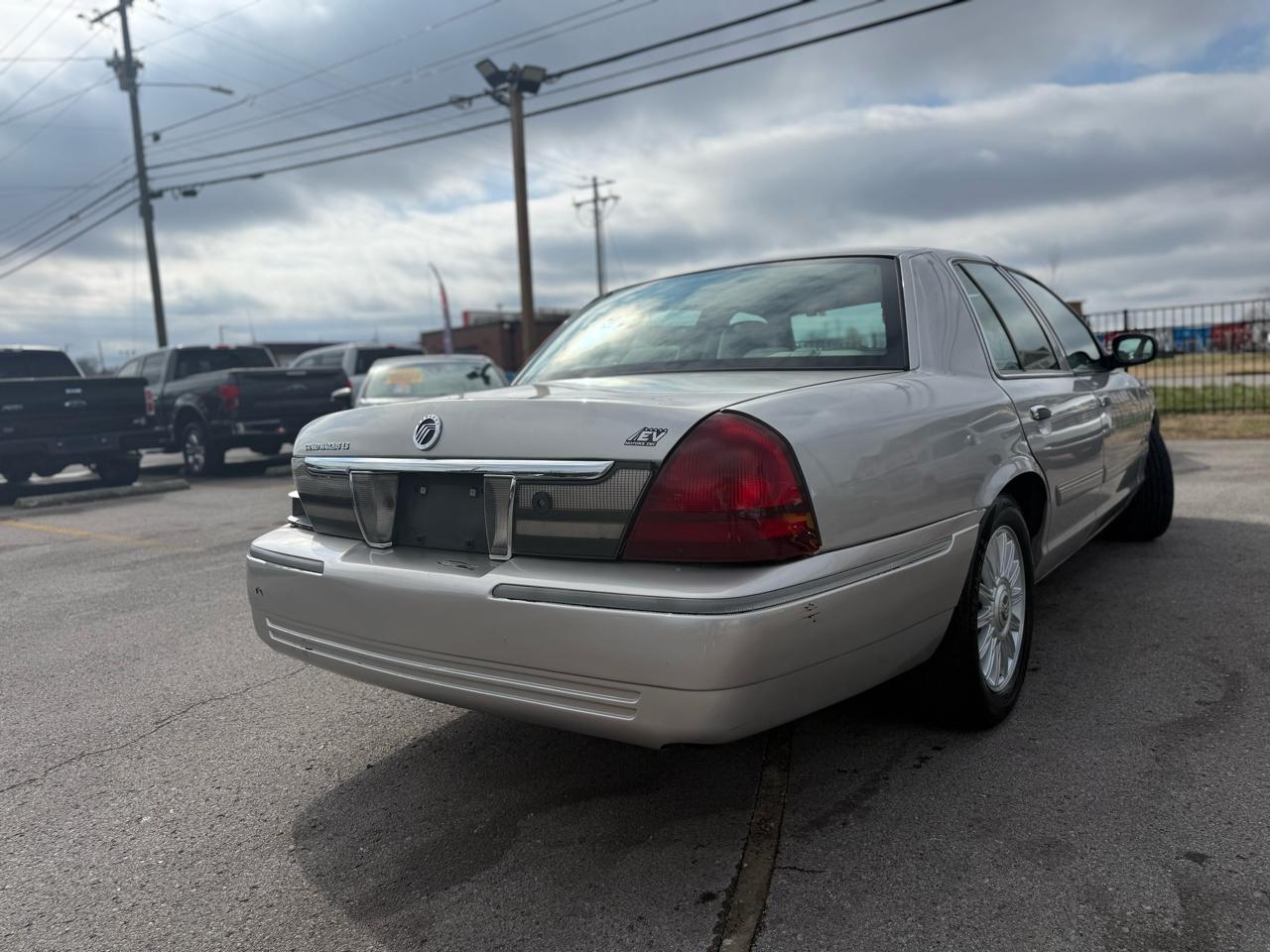 Mercury Grand Marquis LS 2009