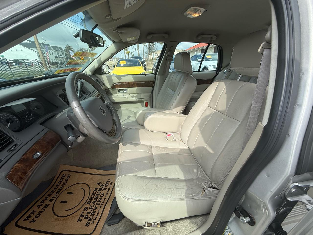 Mercury Grand Marquis LS 2009