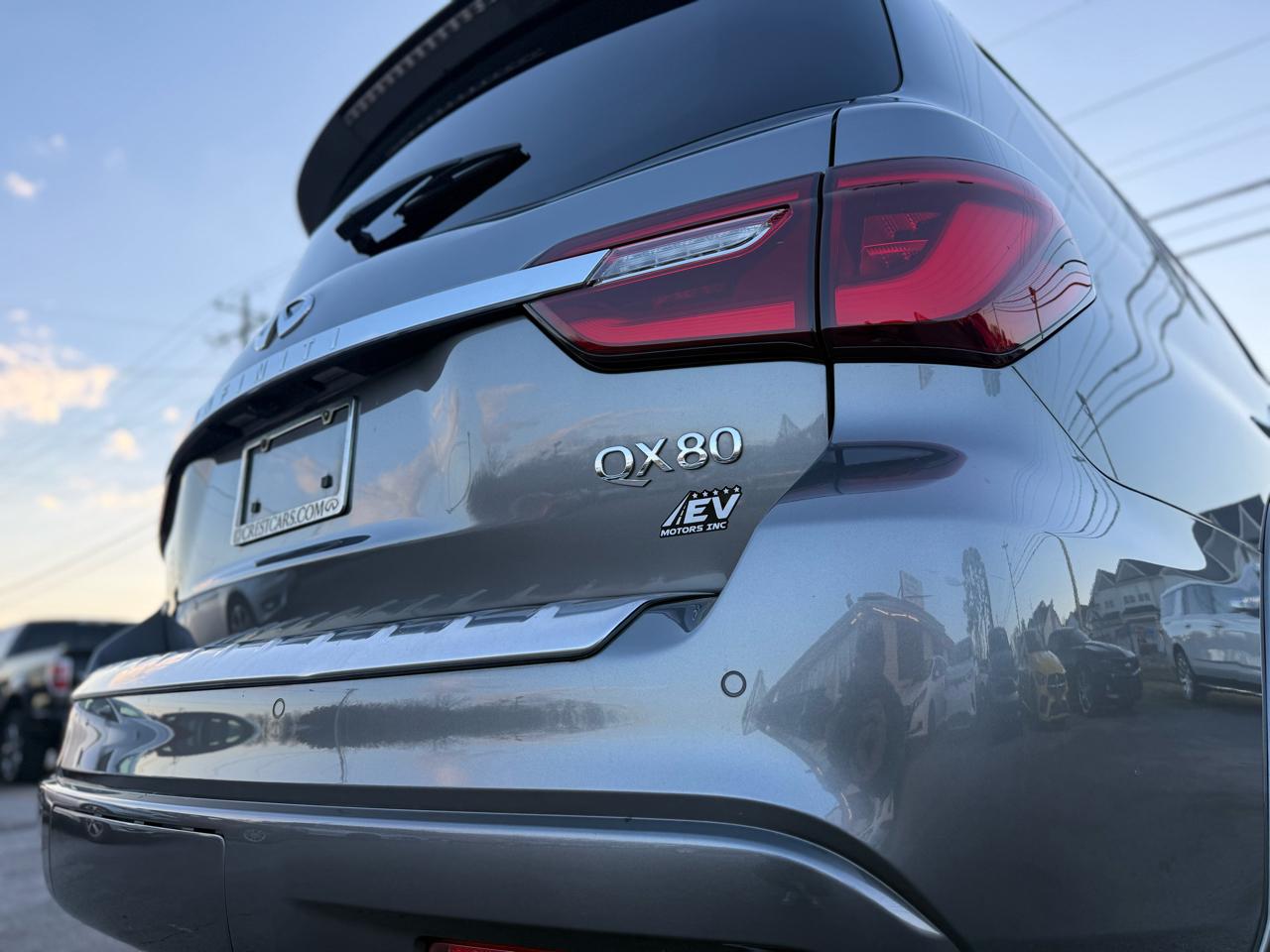 Infiniti QX80 Limited 4WD 2019