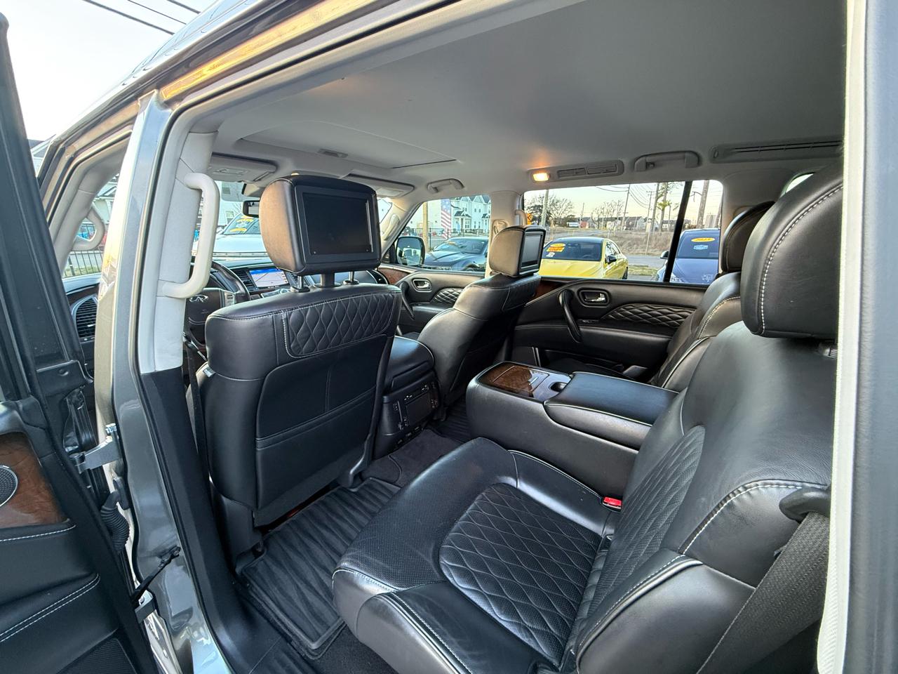 Infiniti QX80 Limited 4WD 2019