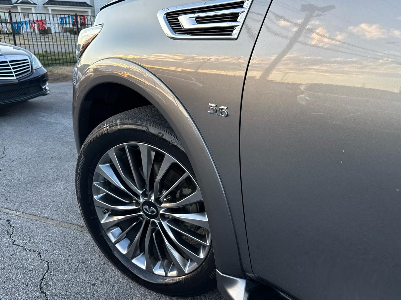 Infiniti QX80 Limited 4WD 2019