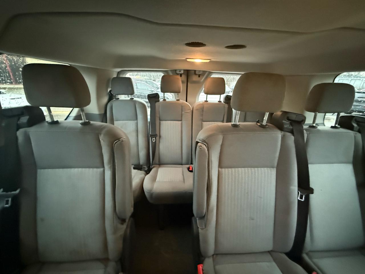 Ford Transit 350 Wagon Low Roof XLT 60/40 Pass. 148-in. WB 2017