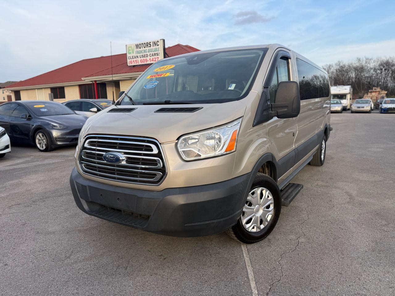 2017 Ford Transit 350 Wagon Low Roof XLT 60/40 Pass. 148-in. WB