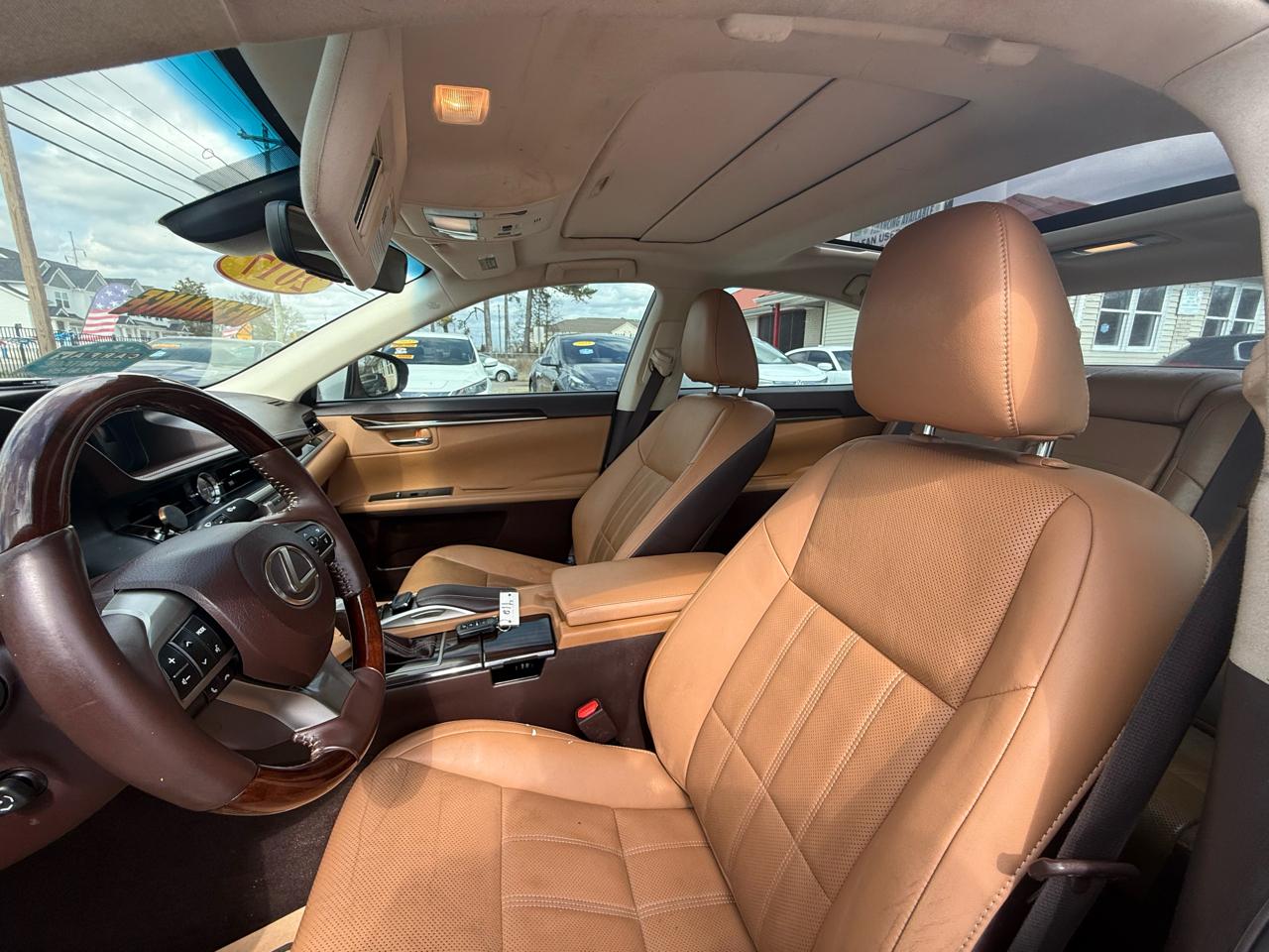 Lexus ES 350 Sedan 2017