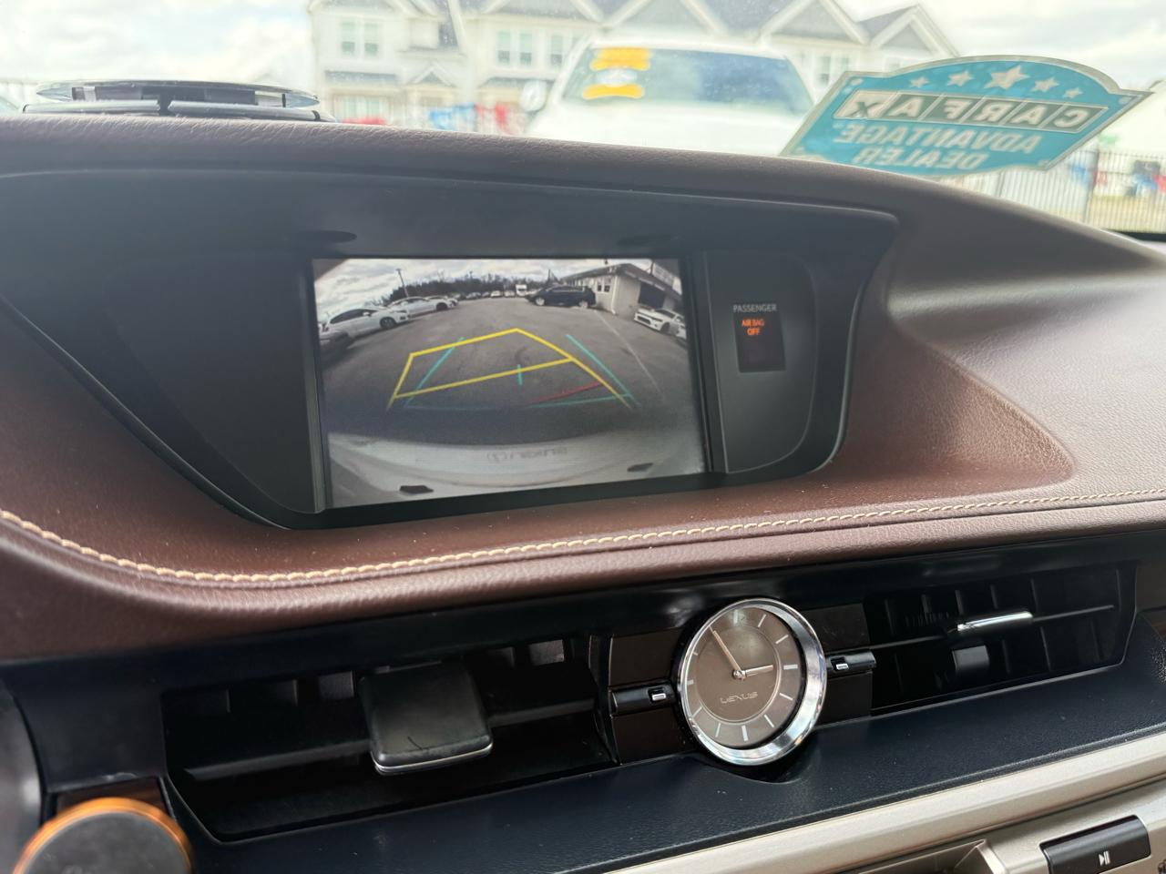 Lexus ES 350 Sedan 2017