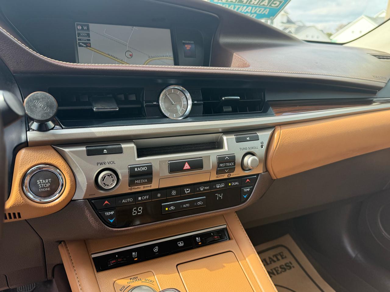 Lexus ES 350 Sedan 2017