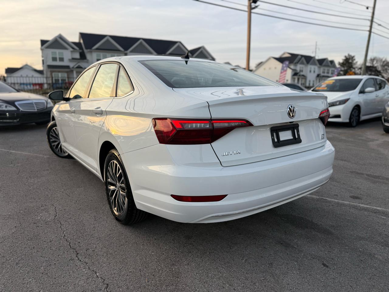 Volkswagen Jetta 1.4T S 8A 2021