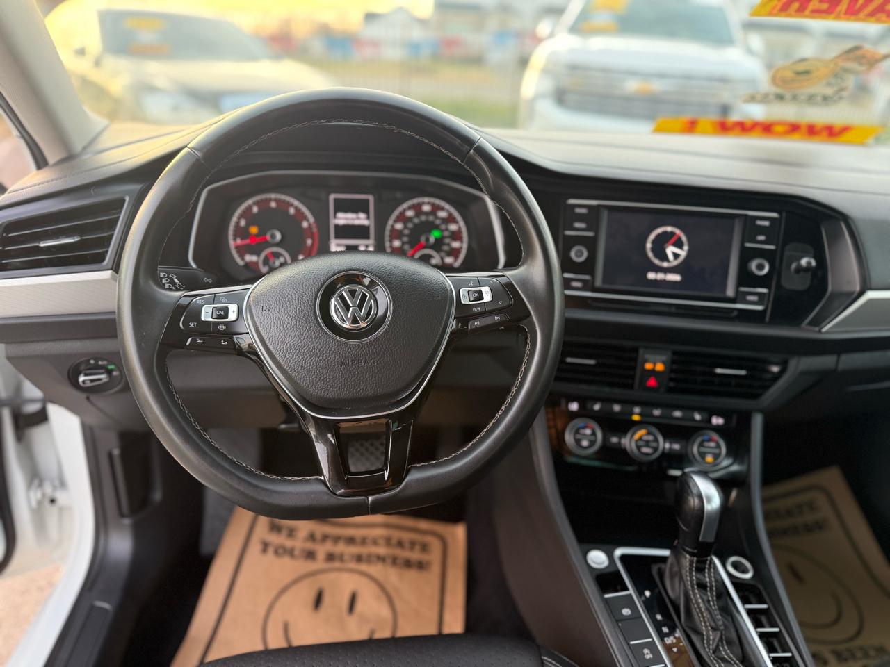 Volkswagen Jetta 1.4T S 8A 2021