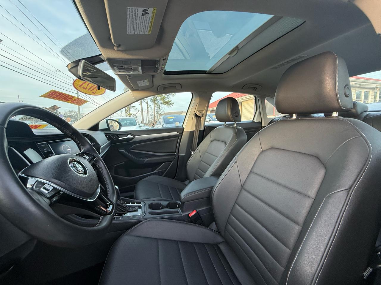 Volkswagen Jetta 1.4T S 8A 2021