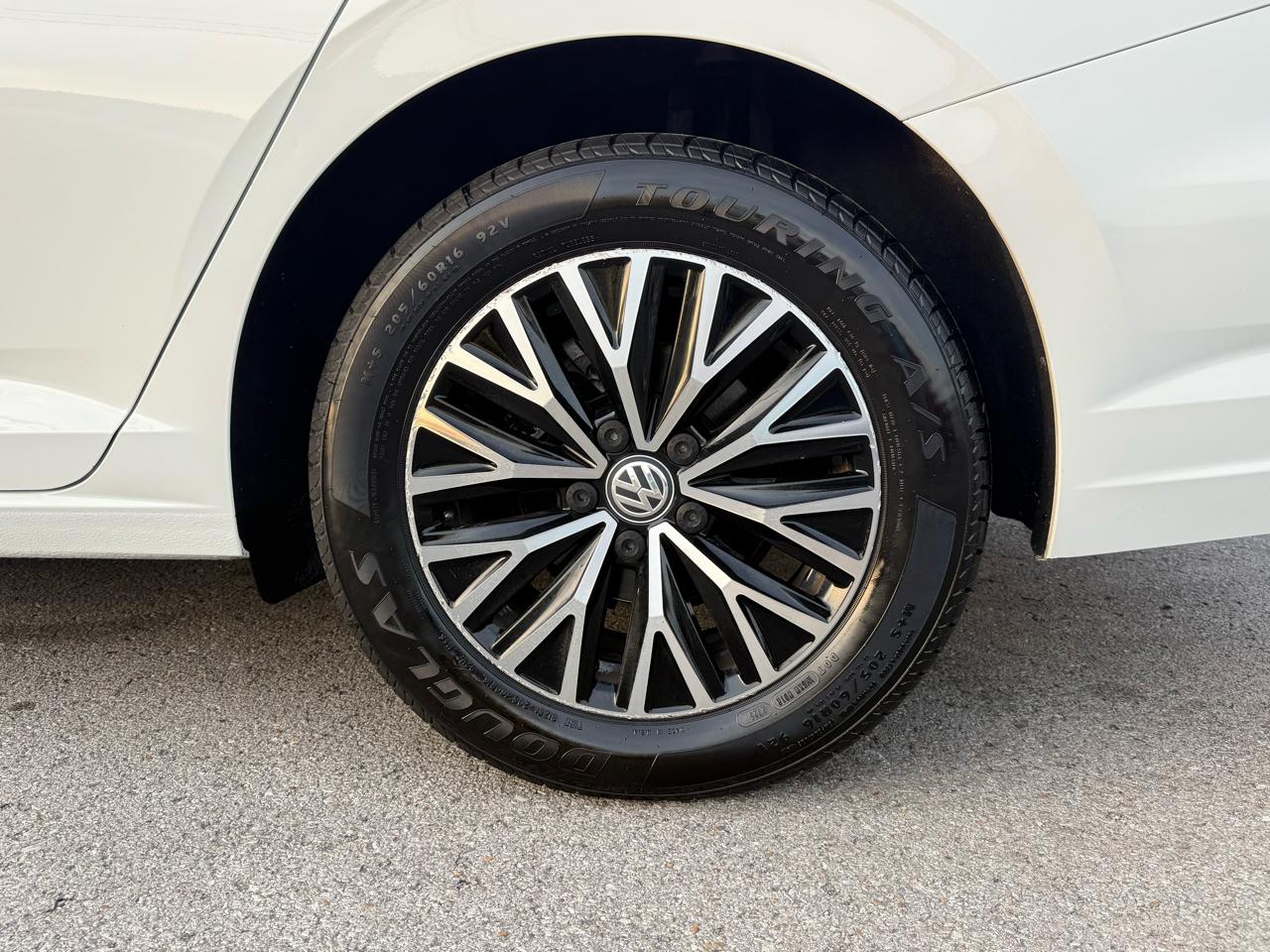 Volkswagen Jetta 1.4T S 8A 2021