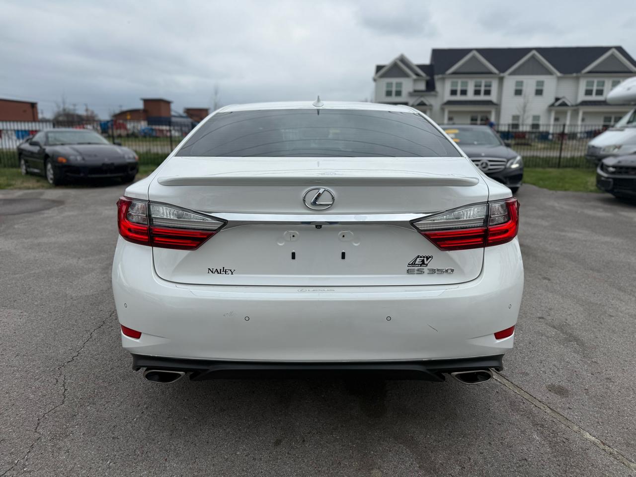 Lexus ES 350 Sedan 2017