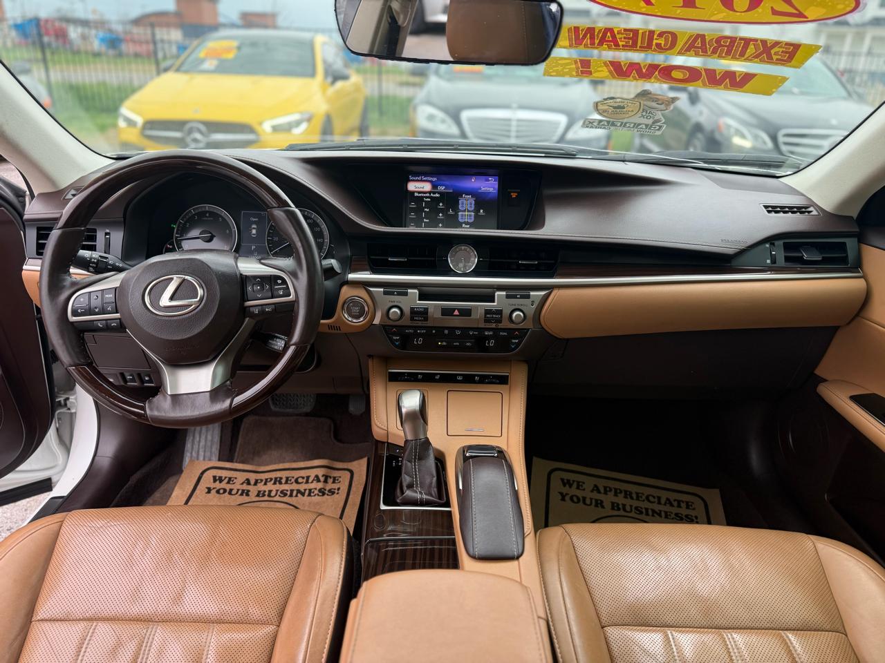 Lexus ES 350 Sedan 2017