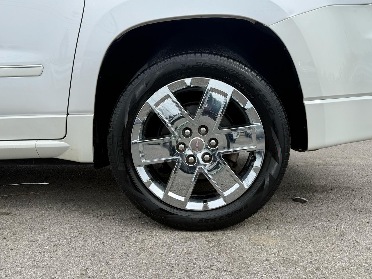 GMC Acadia Denali AWD 2016