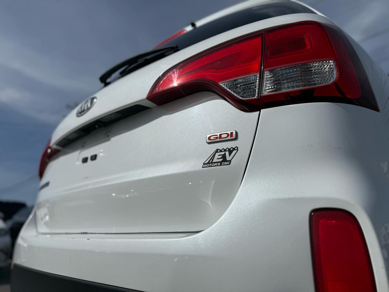 Kia Sorento LX 2WD 2015