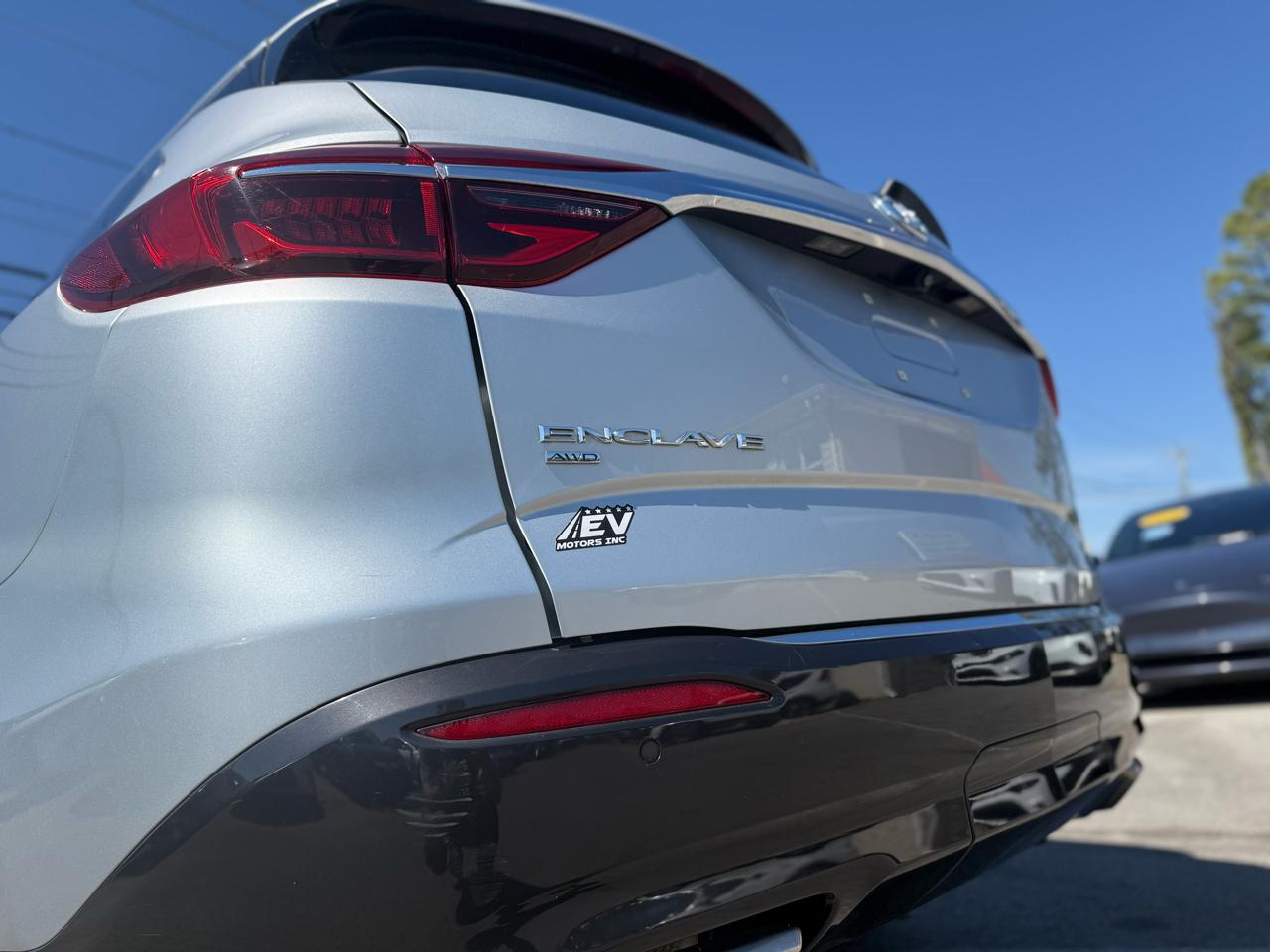 Buick Enclave Essence AWD 2021