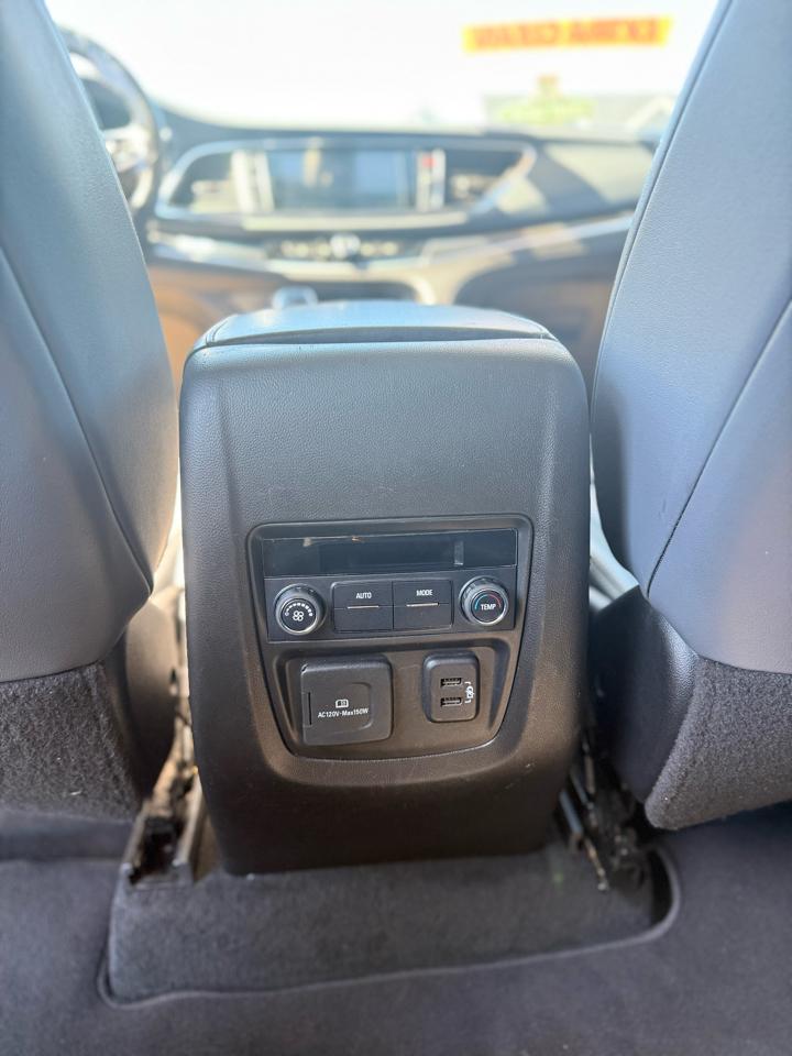 Buick Enclave Essence AWD 2021