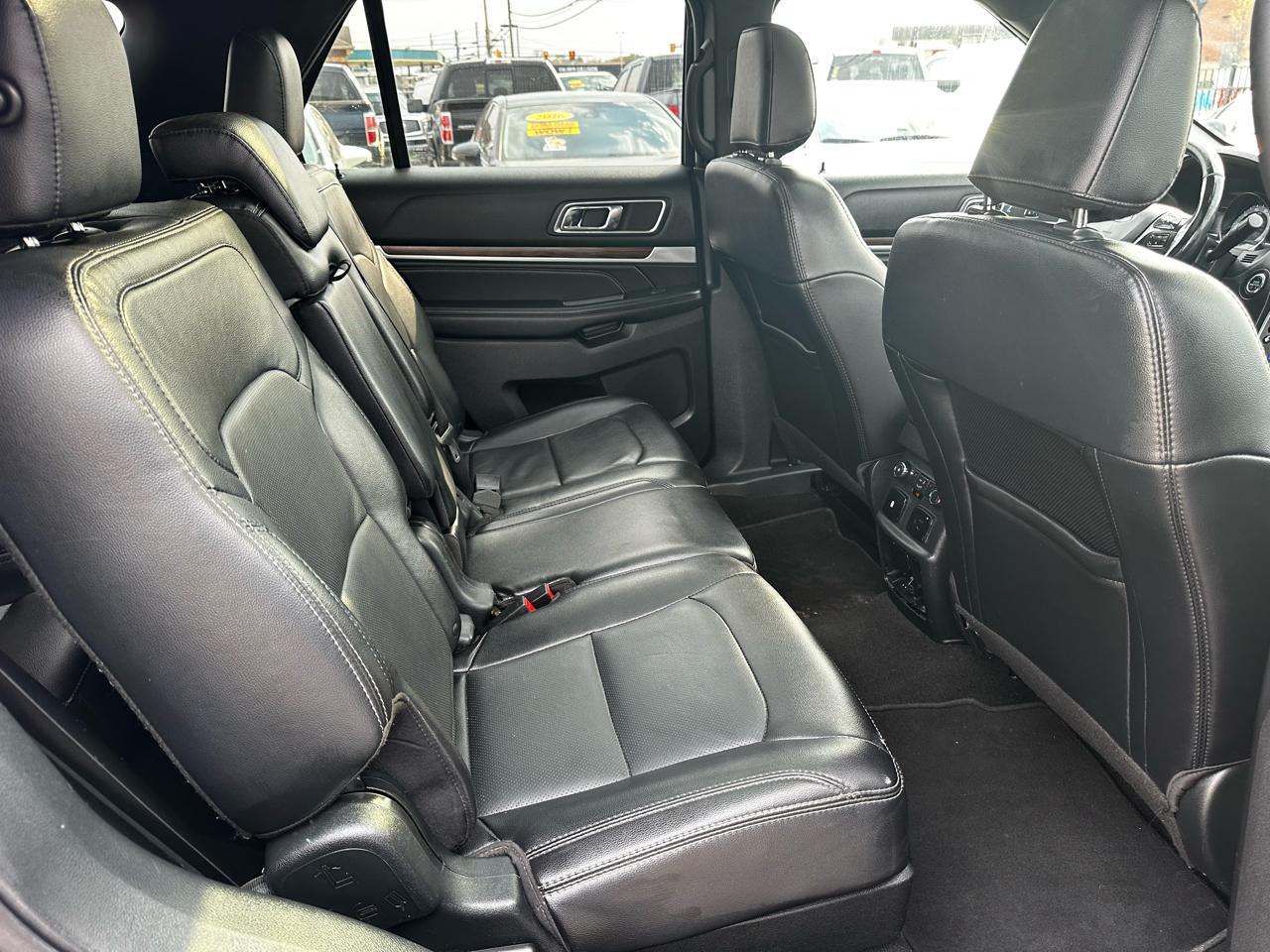 Ford Explorer Limited FWD 2019