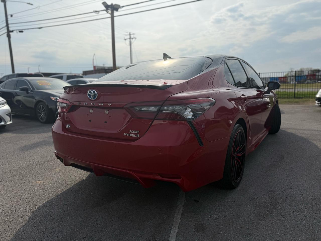 Toyota Camry Hybrid XSE 2021