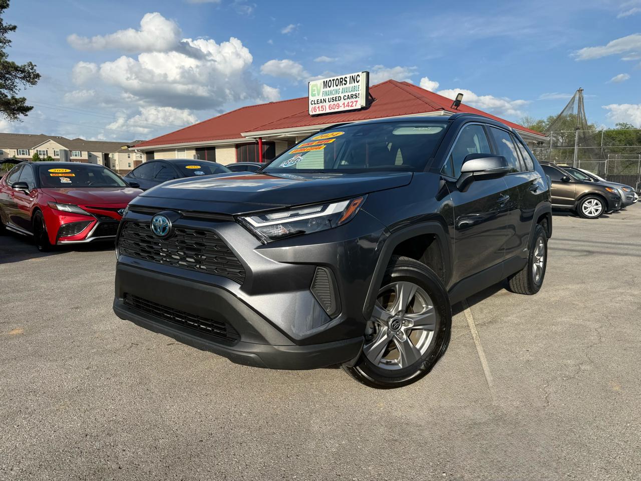 2024 Toyota RAV4 Hybrid XLE