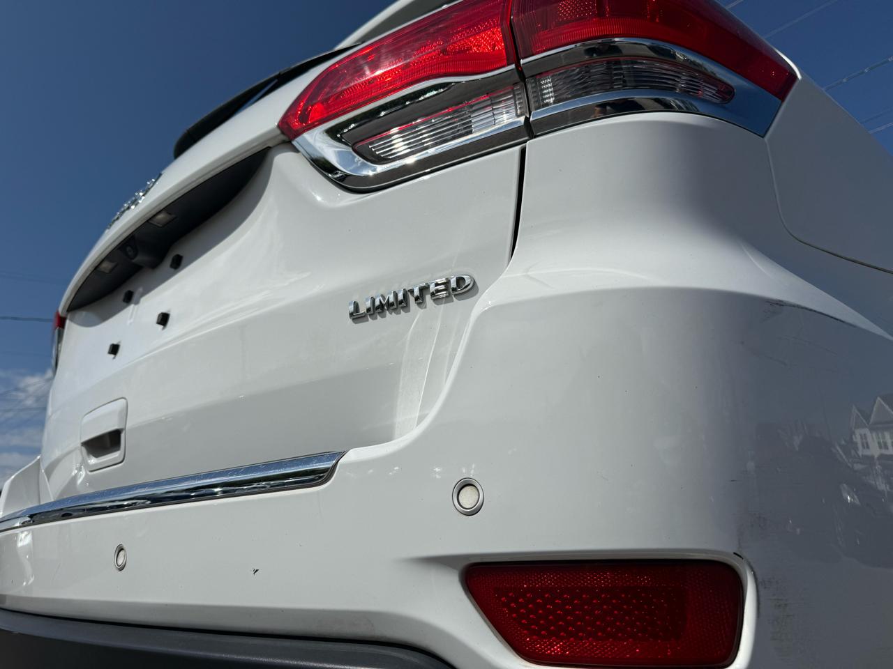 Jeep Grand Cherokee Limited 2WD 2014