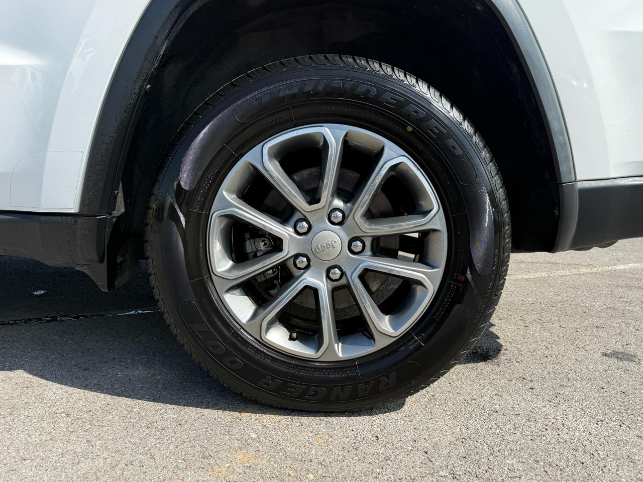 Jeep Grand Cherokee Limited 2WD 2014