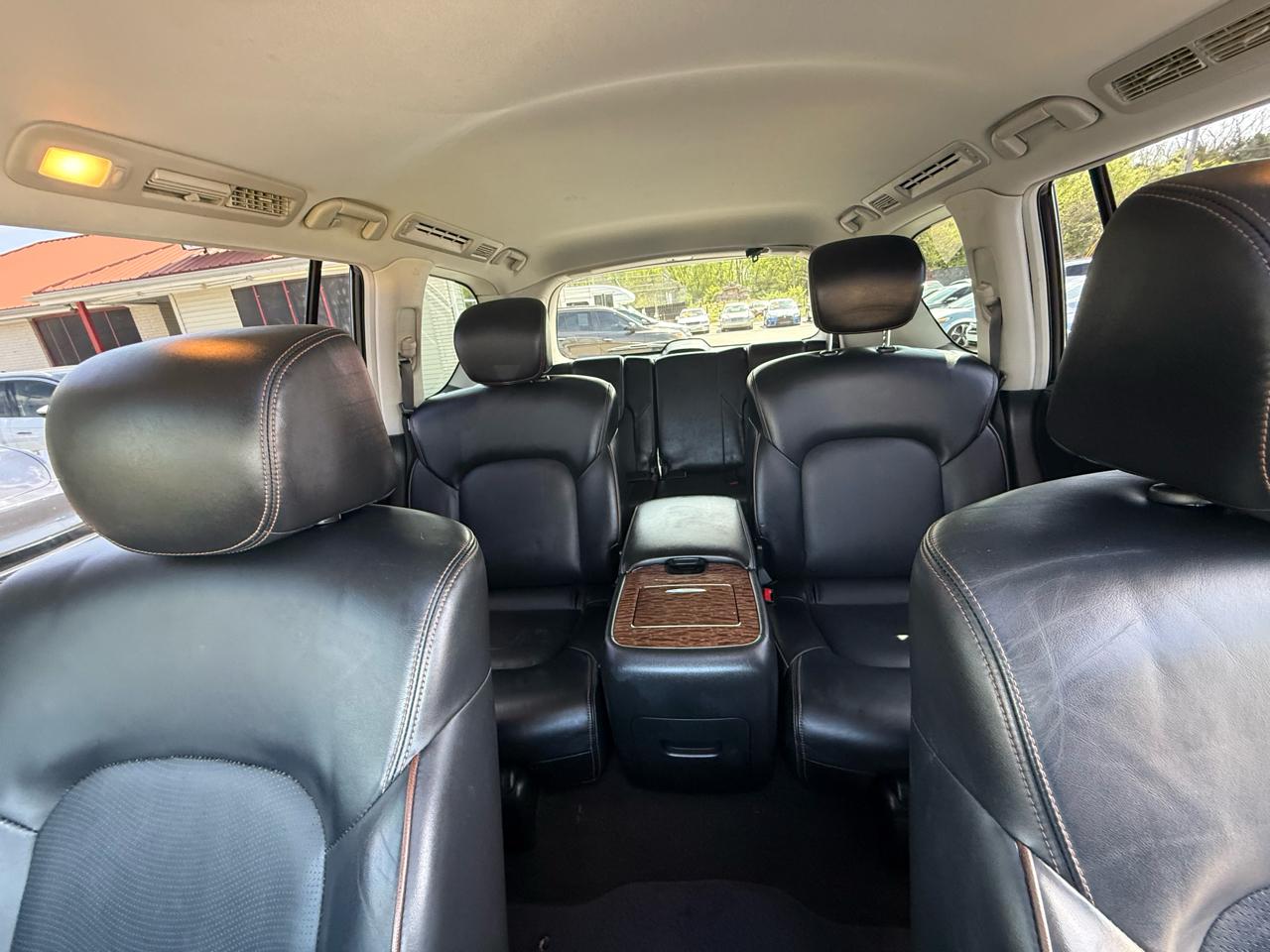 Nissan Armada Platinum 2WD 2017