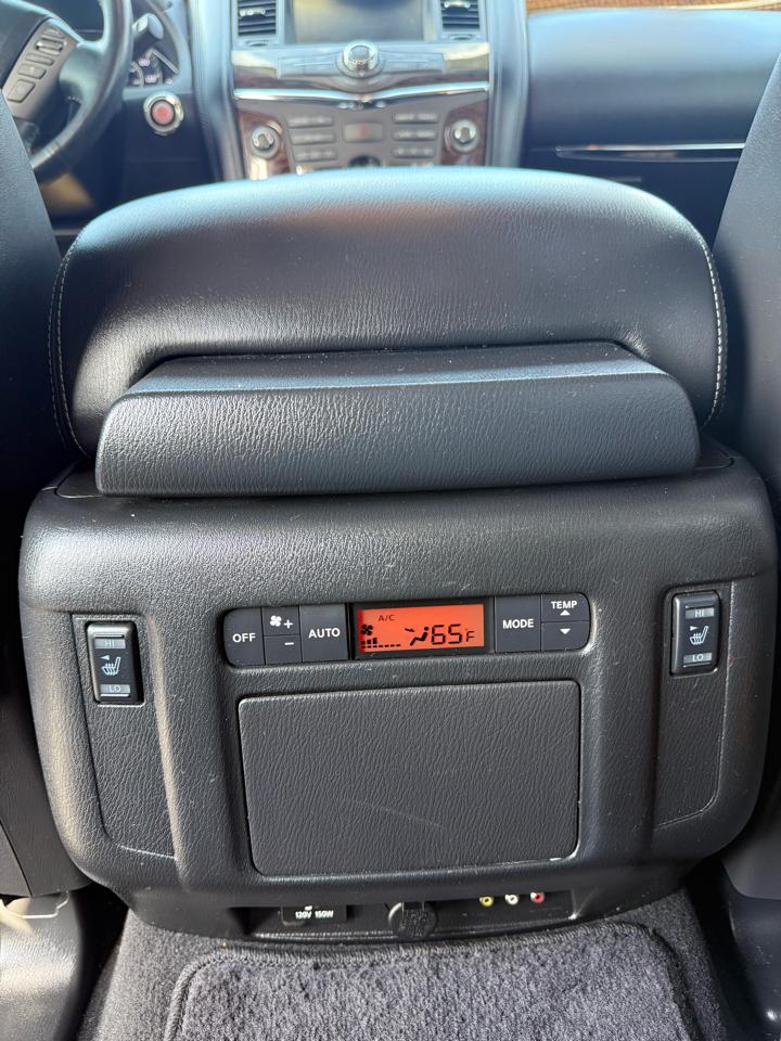 Nissan Armada Platinum 2WD 2017