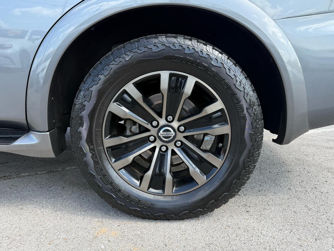 Nissan Armada Platinum 2WD 2017