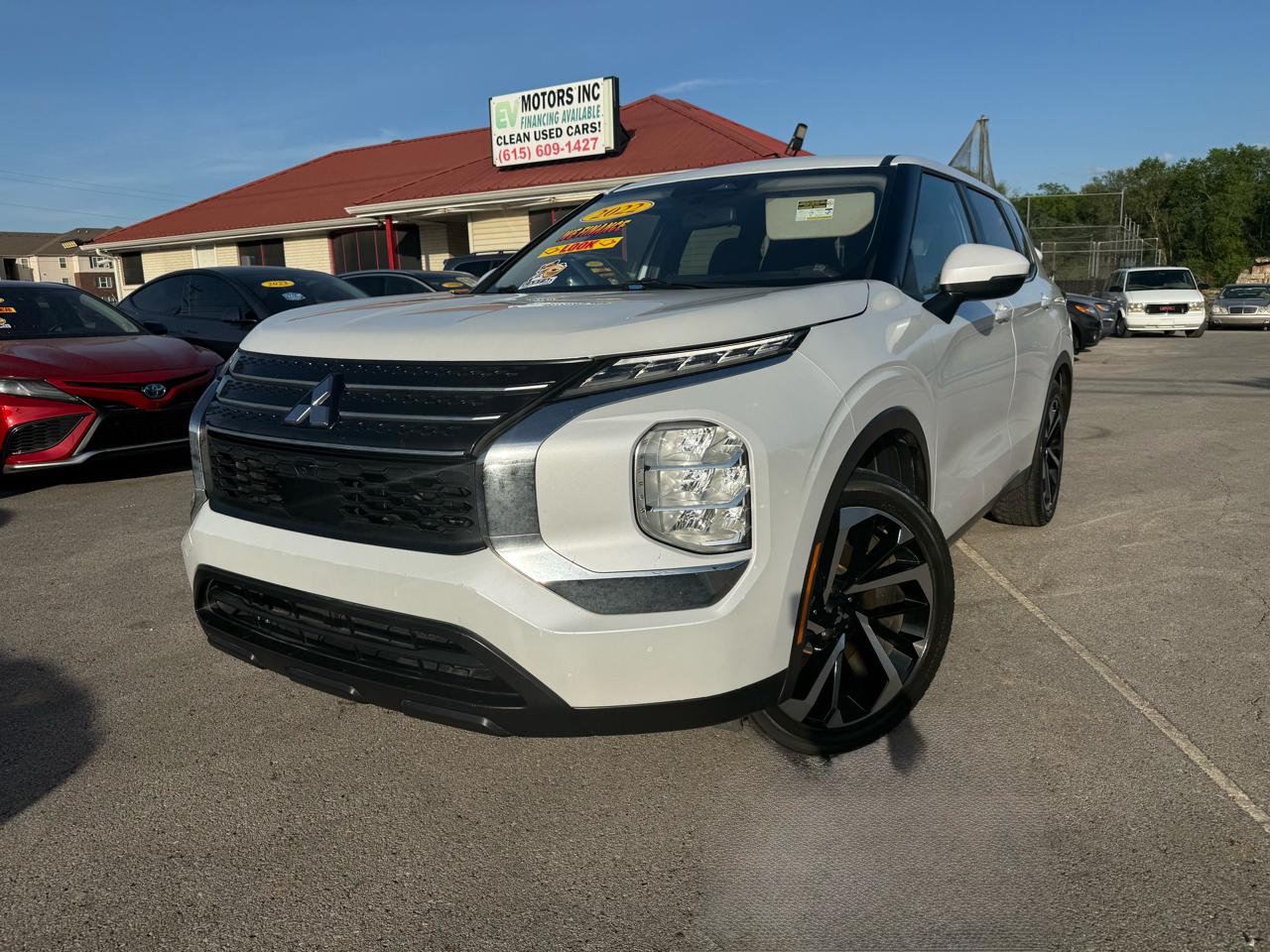 Mitsubishi Outlander ES 2WD 2022