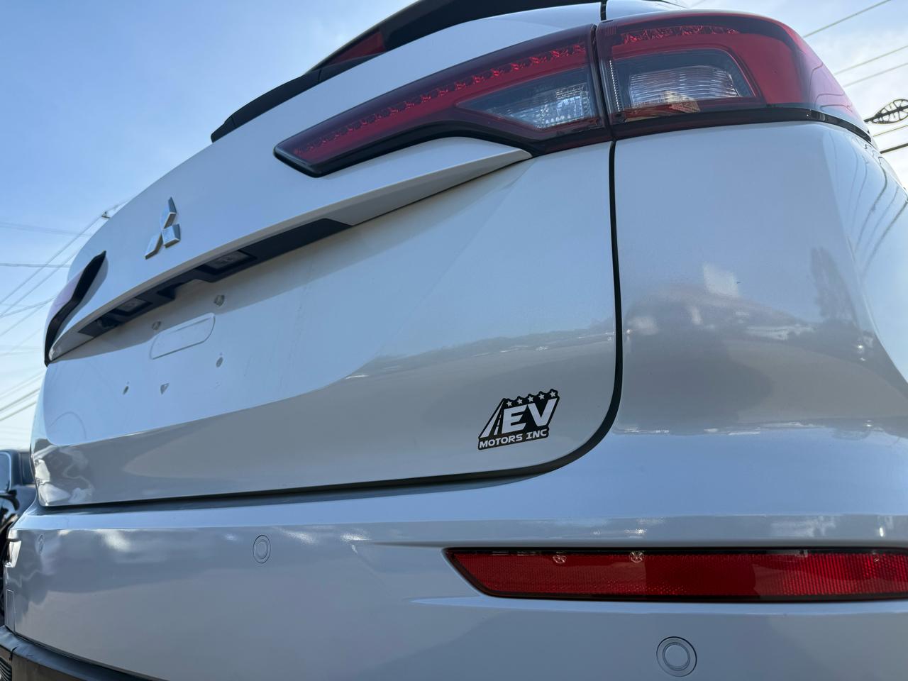 Mitsubishi Outlander ES 2WD 2022