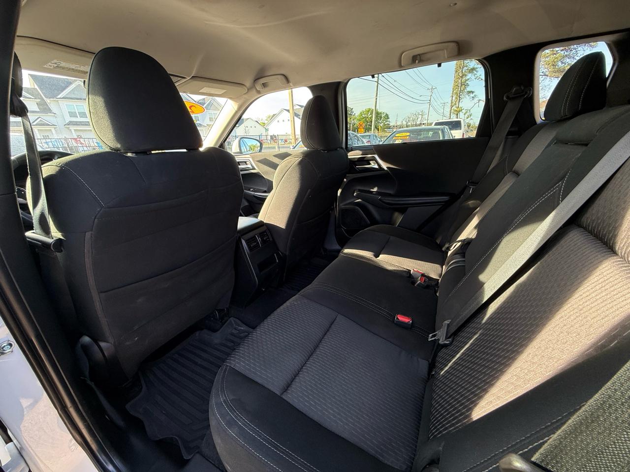 Mitsubishi Outlander ES 2WD 2022