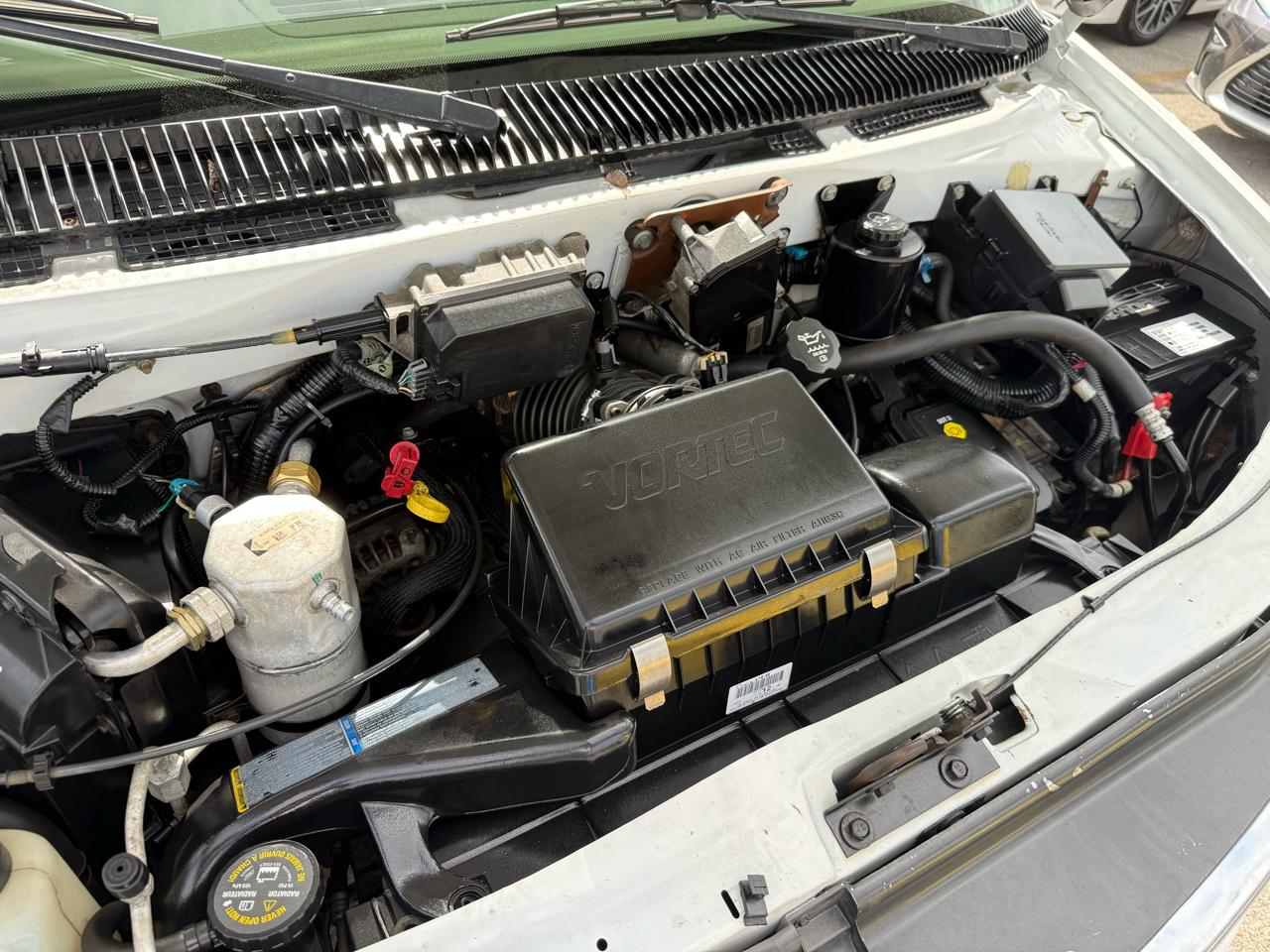 GMC Safari Passenger Van 2003