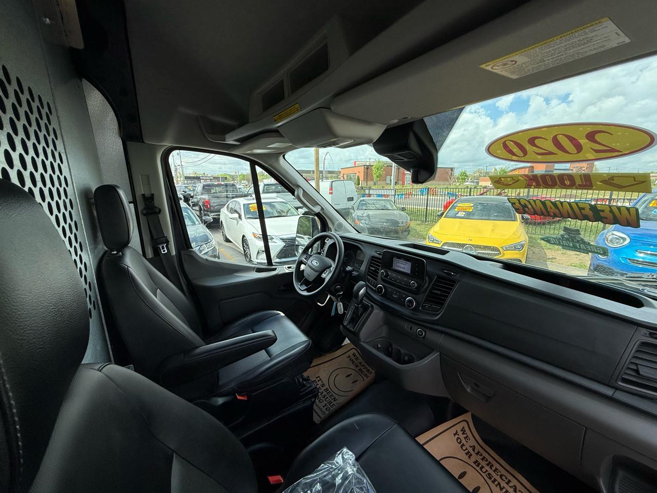 Ford Transit 250 Van High Roof w/Sliding Pass. 148-in. WB EL 2020