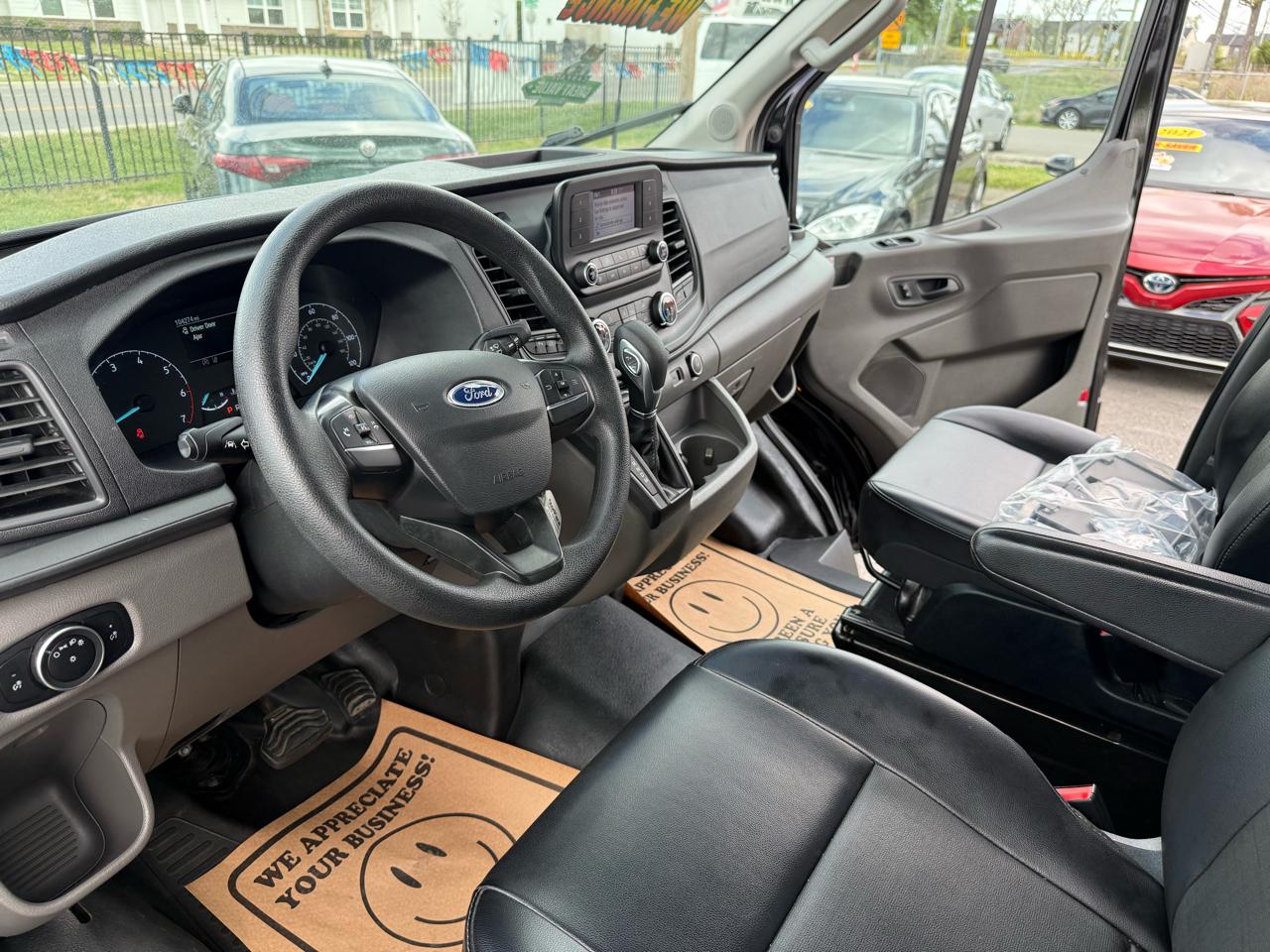 Ford Transit 250 Van High Roof w/Sliding Pass. 148-in. WB EL 2020