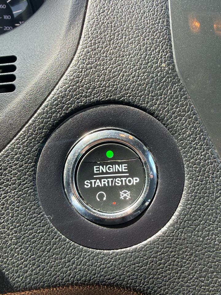 Ford Explorer 4dr XLT 2017