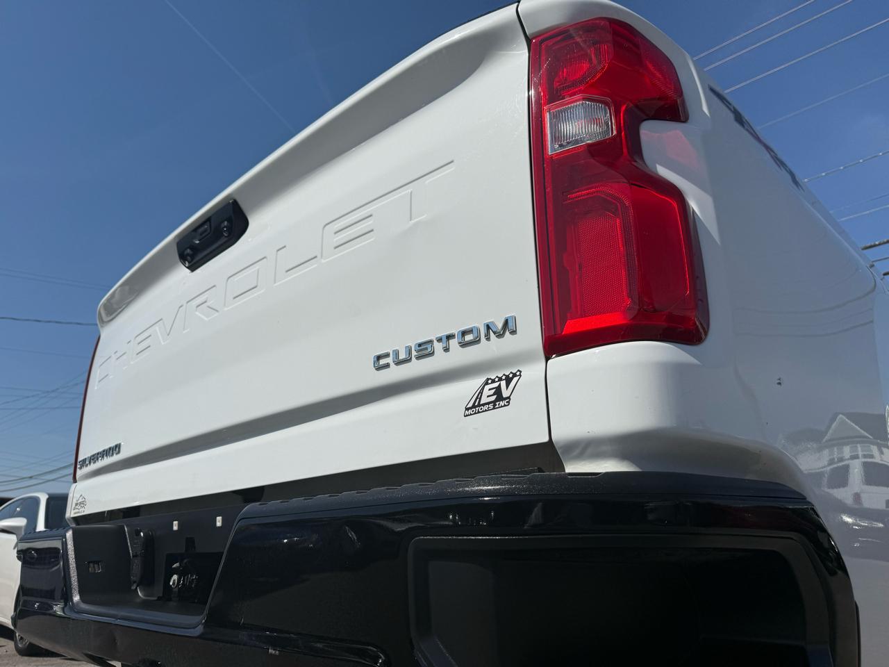 Chevrolet Silverado 2500HD Custom Crew Cab Short Box 4WD 2021