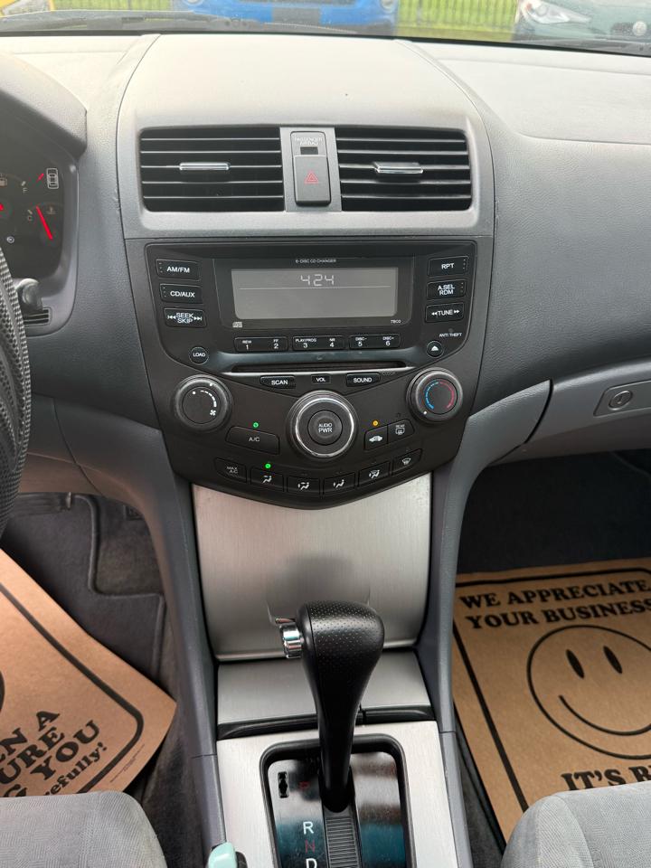 Honda Accord EX-L Sedan AT with XM Radio 2004