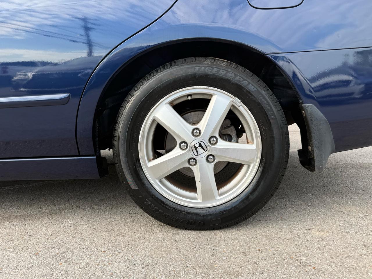 Honda Accord EX-L Sedan AT with XM Radio 2004